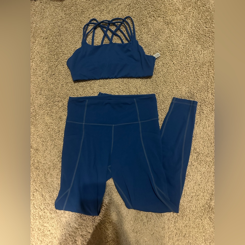 Athleta Navy Sports Bra and Leggings
